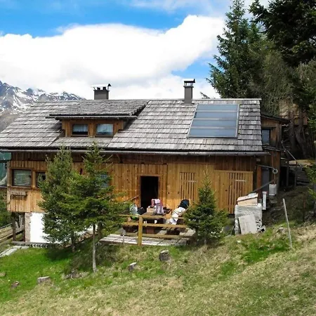 Chalet Enzian - Wunderschone Almhutte In Herrlicher Bergkulisse - Erholung Pur 度假居 *