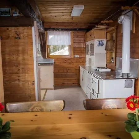 Chalet Enzian - Wunderschone Almhutte In Herrlicher Bergkulisse - Erholung Pur